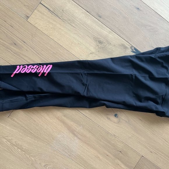 Active Faith Leggings - Picture 3 of 4